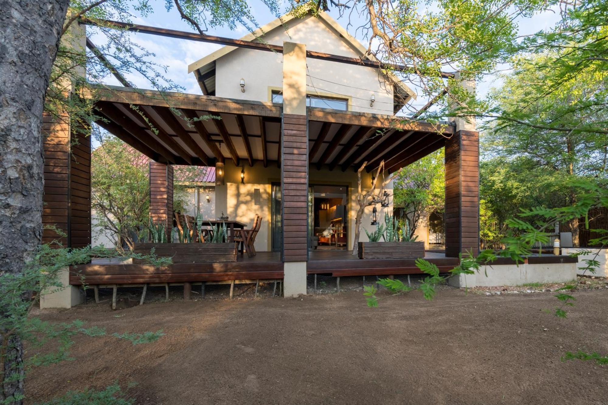 The Baobab Bush Lodge And Villa Hoedspruit Exterior photo
